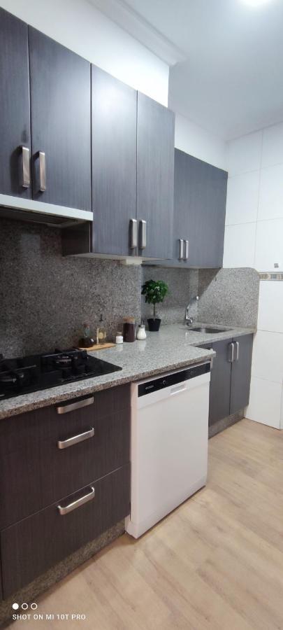 Apartamento En Pleno Casco Historico De Vigo Appartamento Esterno foto